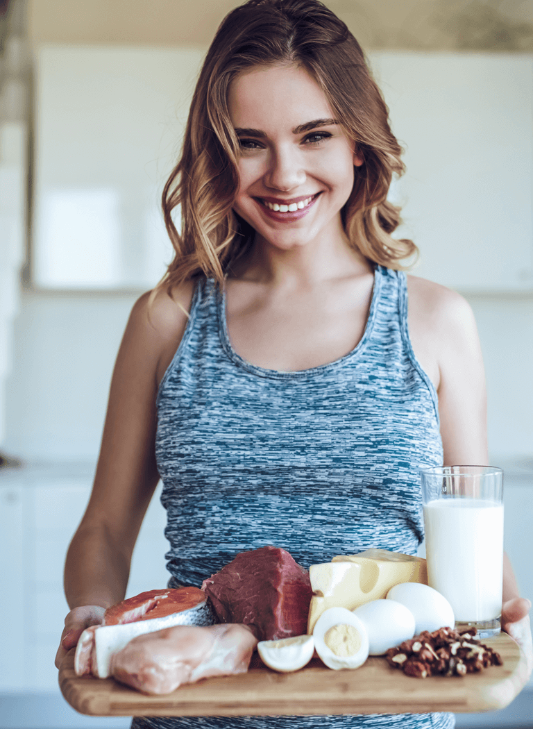 woman-eats-proteins